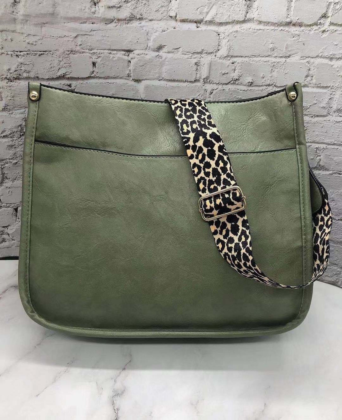 "Jillian" Premium Vegan Leather Crossbody Handbag - Green